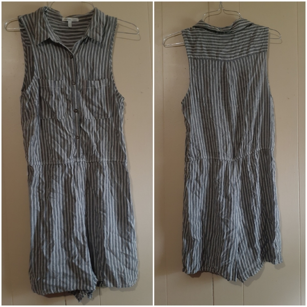 Charlotte Russe romper gray striped button down